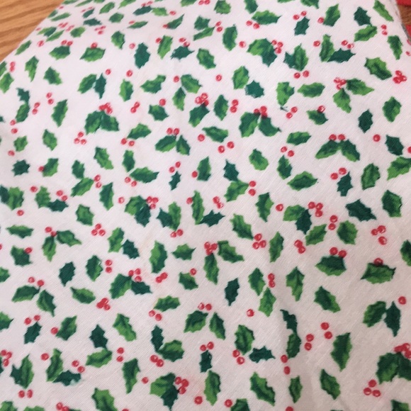 Handmade Christmas tree skirt - Picture 6 of 10